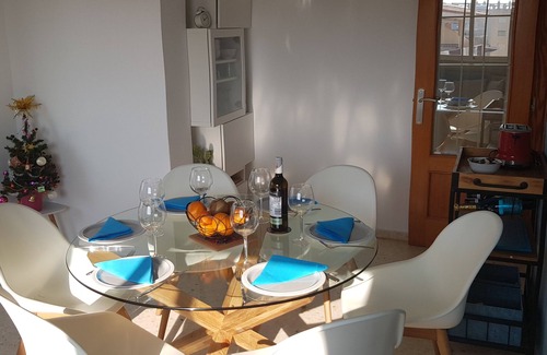 Xeraco Beach Apartment | Beautiful Views Apprt 3 bedrooms edge of beach swimming pool