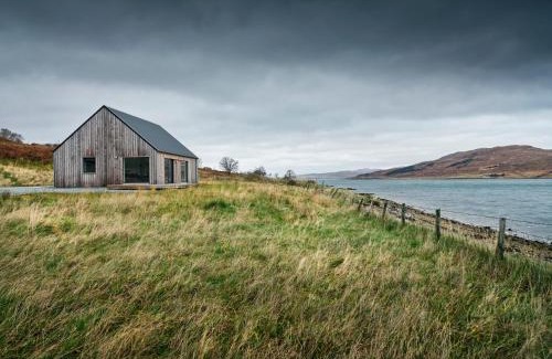 Breakish House | Beautiful views from right above the water