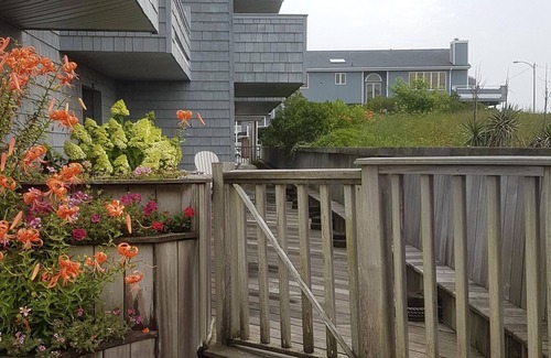 North End House | Beautiful views of the beach