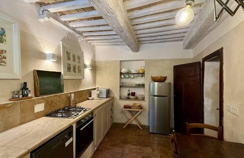 Vivo dʼOrcia Villa | Beautiful villa for 4 guests with pool, WIFI, TV and panoramic view