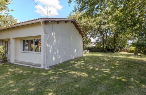 Medis House | Beautiful villa for 4 people with WIFI, TV, pets allowed and parking