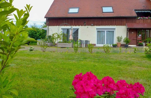 Huefingen House | Beautiful villa for 6 people with WIFI, TV, patio and pets allowed
