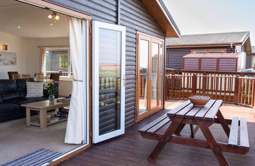 Saint John House | Beautiful villa for 6 guests with WIFI, pool, TV, terrace and pets allowed