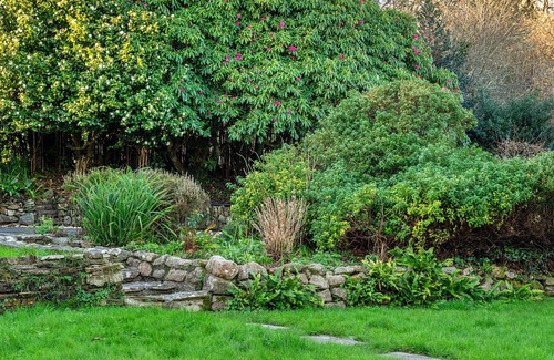 Gweek House | Beautiful villa for 7 guests with hot tub, WIFI