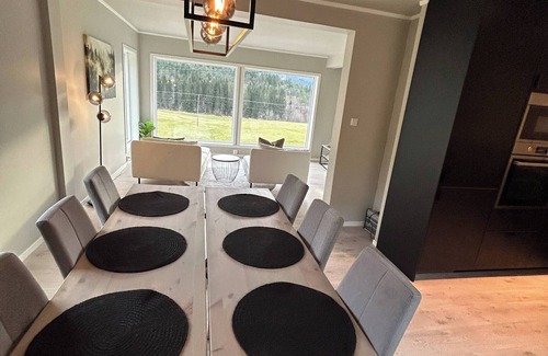 Rauma kommune House | Beautiful Villa in Isfjorde