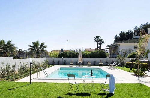 Marsala Villa | Beautiful villa with pool and airco