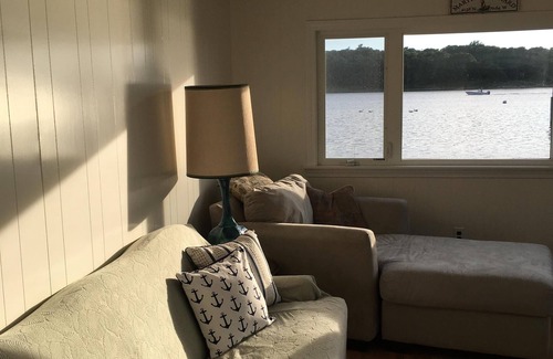 Tisbury House | Beautiful Waterfront Home on Lake Tashmoo
