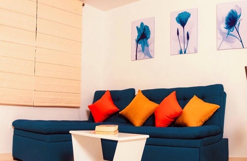 San Gil Apartment | Beautifull apartment in vibrant San Gil. Swimming pool, sauna, free Wifi.