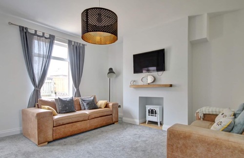 Langley Park House | Beautifully refurbished 3 mile from Durham City County Durham
