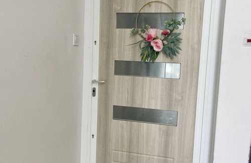 Verhalom Apartment | Beautifully designed gem apartment on chic Rozsadomb