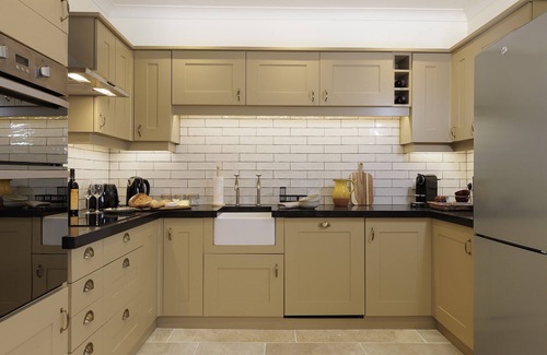 Broadwell Cottage | Beautifully presented dog friendly - The Coach House at Broadwell Manor