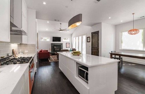 Travis Heights House | Beautifully remodeled home 1 block from South Congress, Spacious, Well-lit with open floor plan