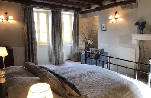 Corsaint Other | Beautifully restored farmhouse, magnificent views in central Burgundy