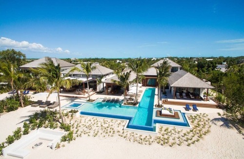 Leeward Settlement Villa | Beautifully Caribbean villa with captivating beach and clear blue waters