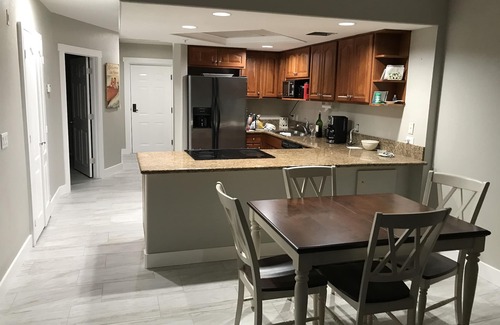 Lake Havasu City Condo | Beautifully updated Queens Bay Condo with exceptional view