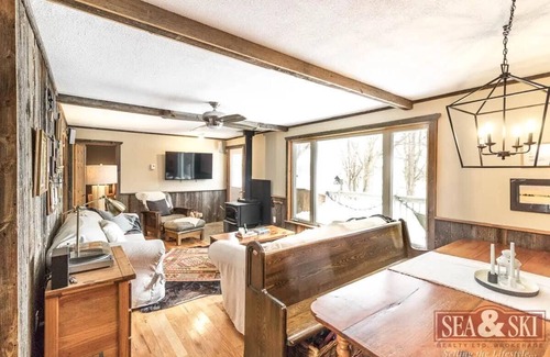 Grey Highlands Cabin | Beaver Valley Ski Cabin-Sleeps 6