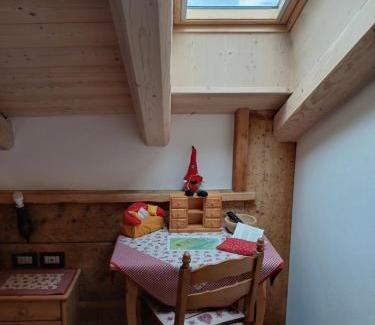 Ziano di Fiemme Bed & Breakfast | BeB LA STUBE DEI PARTEL