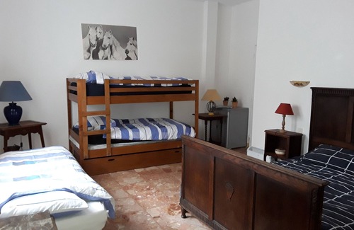 Bagnols-en-Foret Other | Bed and breakfast La Tour 6 people.
