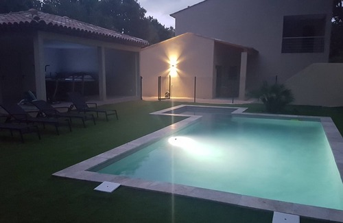 Plan-de-la-Tour Bed & Breakfast | Bed and breakfast in the heart of the Plan de la Tour vineyards VILLA SAONA