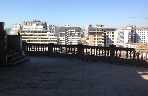 Vina del Mar House | Bed and Breakfast in a Old family house from 1918