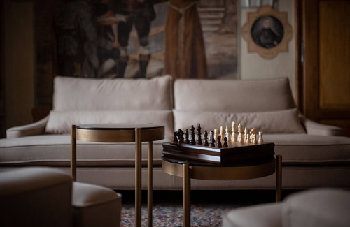 San Lorenzo di Sebato House | Bed & Breakfast "Castel Maurn Suite von Brackel" with View, Shared Pool & Wi-Fi