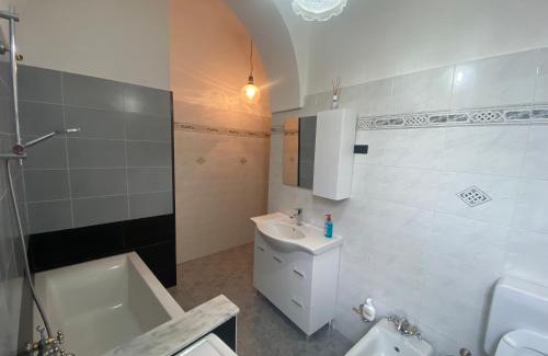 Savona Apartment | Bed'n Fast Savona