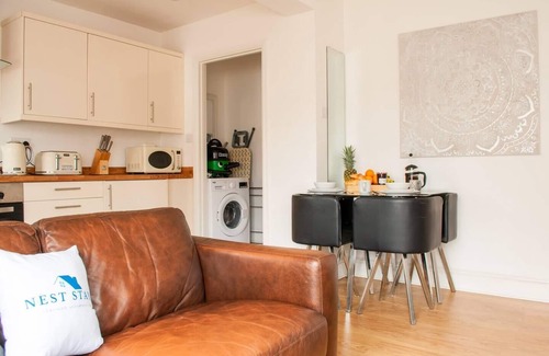 Kempston Apartment | Bedford Road Garden Apartment