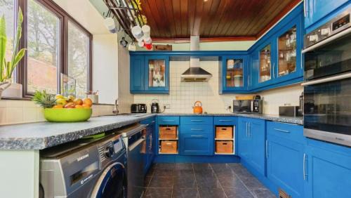 Ashton-under-Lyne House | Beechwood
