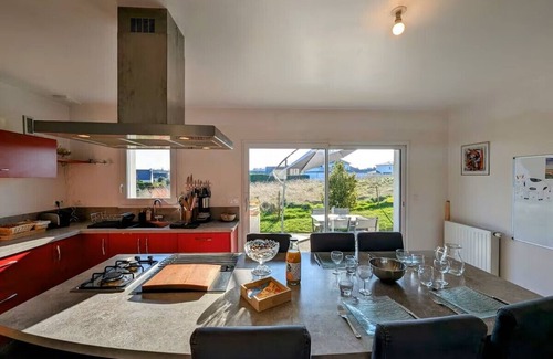 Pordic House | Behind the Pond - Comfortable single-story house