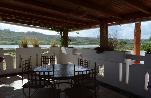 Oualidia Apartment | Beida 1/apartment of the villa Beida facing the lake and 200m from the ocean.