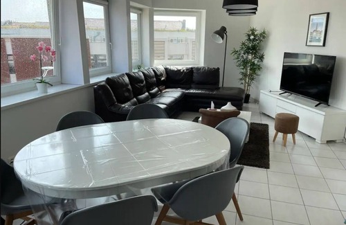 Dunkerque Centre Apartment | Bel Appartement Dunkerque 8p Netflix