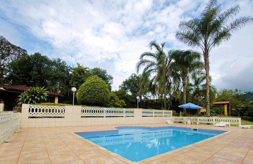 Extrema House | Bela Casa de campo c WiFi e pisc em Extrema, MG