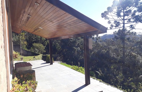 Vila Matilde Cottage | Bela Casa Paraíso na Montanha Condomínio Seguro Privativo Lindas Paisagens