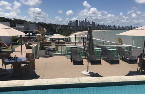 Cabo Branco Apartment | Bela Hospedagem - Cabo Branco seafront apartment with balcony