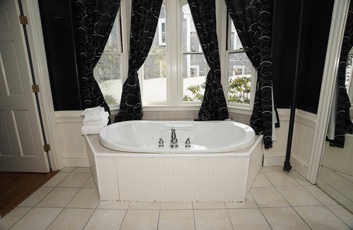 Sandwich Bed & Breakfast | Belfry Inn & Bistro