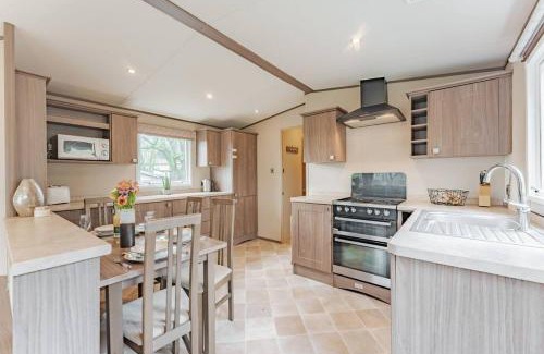 Weybourne House | Bella's Retreat - Norfolk Cottage Agency