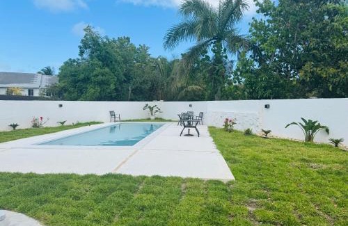 Nassau Hotel | Bella Signature Suites