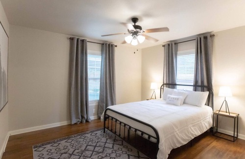 Weatherford House | Bella Sol Summary: We
