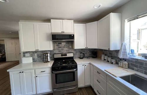 Oakhurst Cottage | Bellas Cottage-Yosemite Oakhurst Bass Lake winter special lowest price of the yr