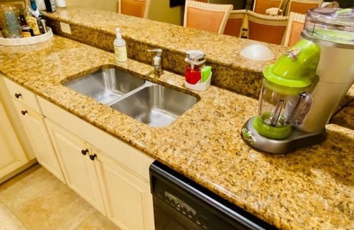 Redevelopment Area Condo | Bellasera Resort 2 Bd Luxury Condo with Pool, Jazz Club and Restaurant