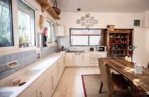 Limni Vouliagmenis Villa | Bellavista at Heraion Lagoon