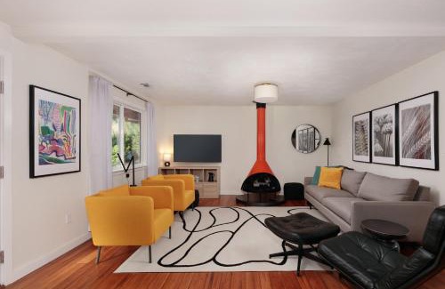Hood River House | Belle 30 day minimum home