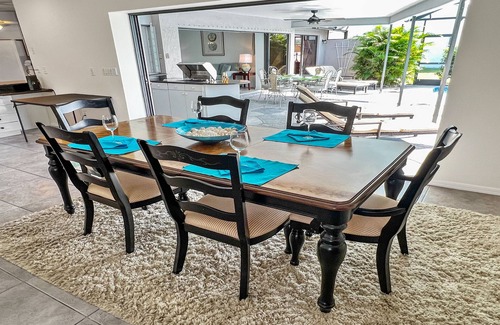 Fort Myers Villa | Belle Paradise, heated Pool boating, Oasis of calm