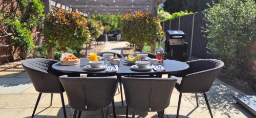 Denver House | Belle Vue Cottage