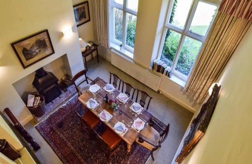 Inchbrook House | Bellhouse