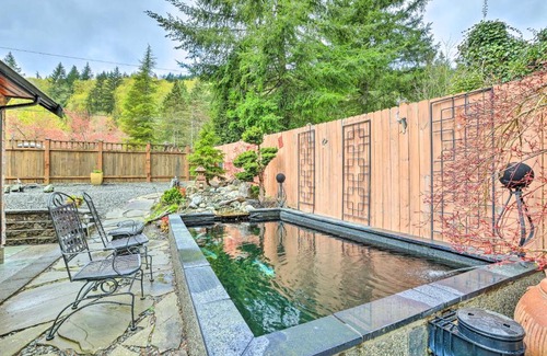 Sedro-Woolley House | Bellingham Area Getaway on Lake with Hot Tub!