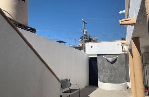 Ampliacion Juarez Apartment | Bello y cómodo departamento ¡A 10 minutos del centro de Cabo San Lucas!