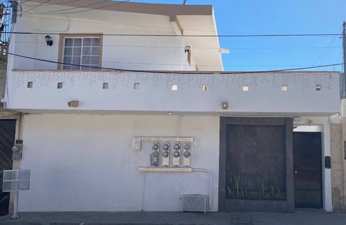 Ampliacion Juarez Apartment | Bello y cómodo departamento ¡A 10 minutos del centro de Cabo San Lucas!