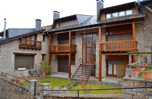 Bellver de Cerdanya Apartment | BELLVER VI - Two Bedroom Apartment, Sleeps 4