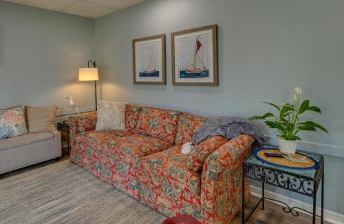 Garden City Apartment | Below Deck Beach House Walk to the Ocean!